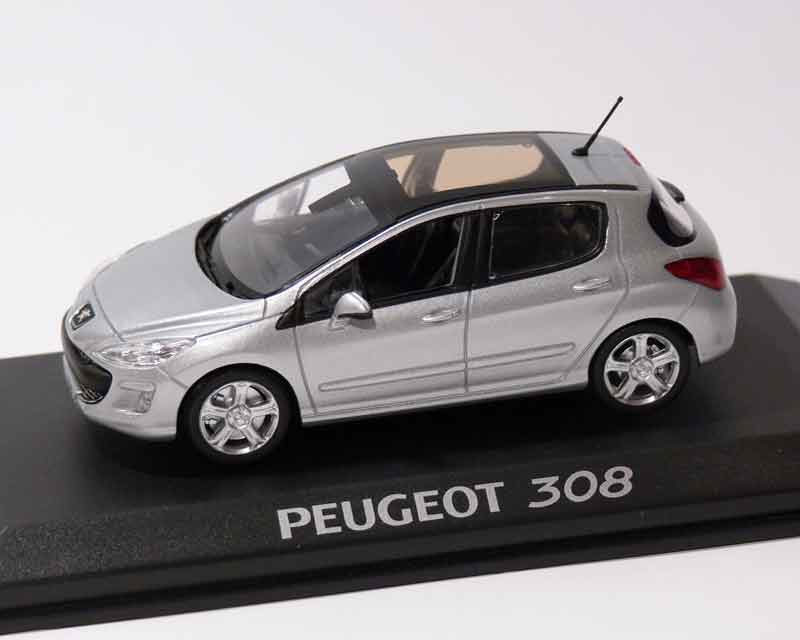 Peugeot 308 silber-Metallic, 2007