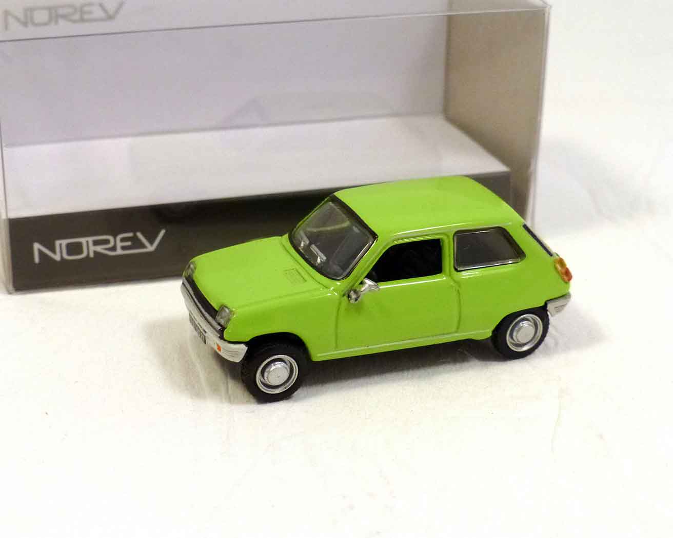 Renault 5, hellgrün